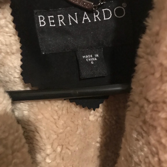 Bernardo jacket - Picture 3 of 3